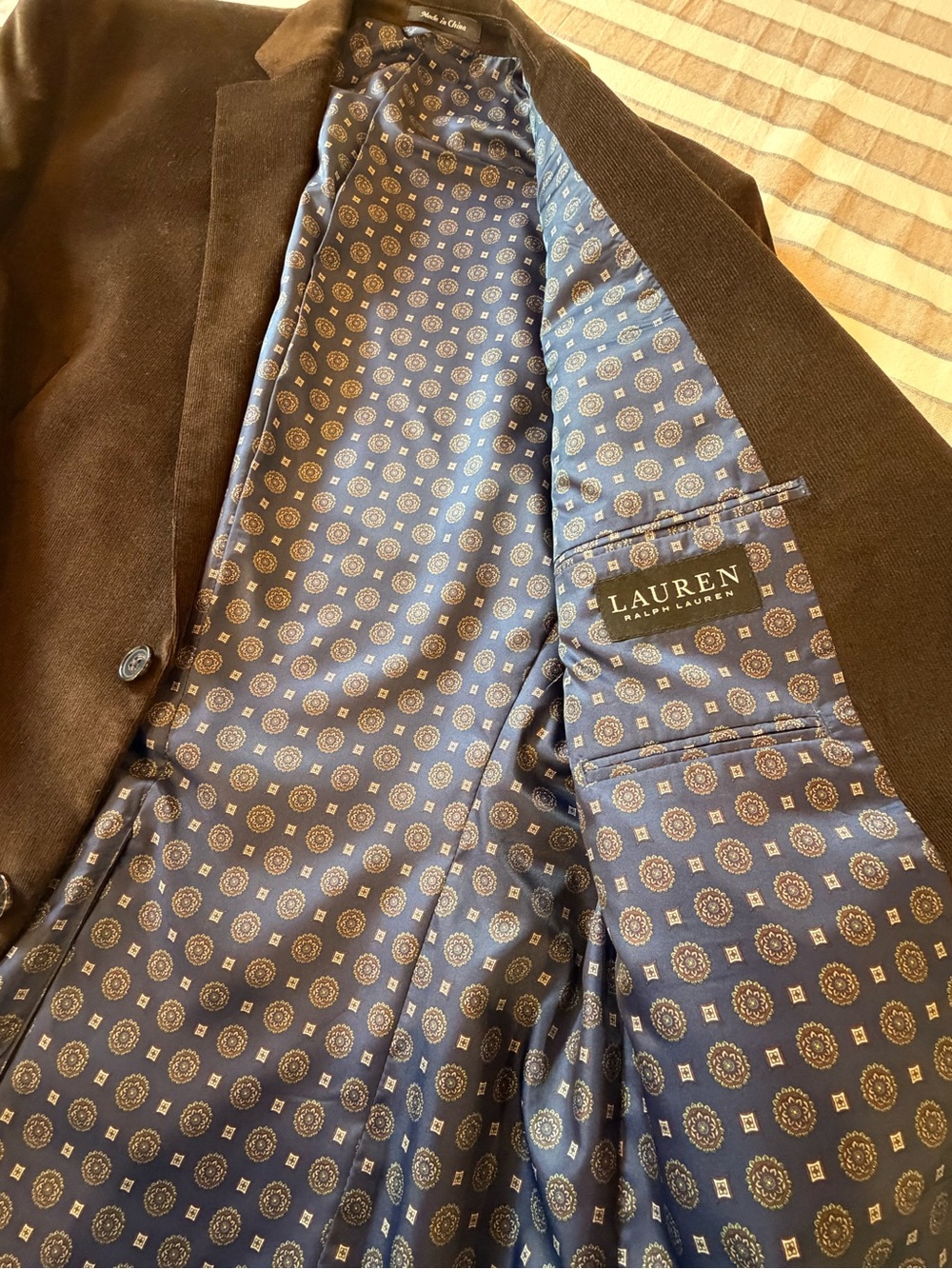 Lauren Ralph Lauren Brown Corduroy Blazer with Tan Elbow Patches - Picture 3 of 16
